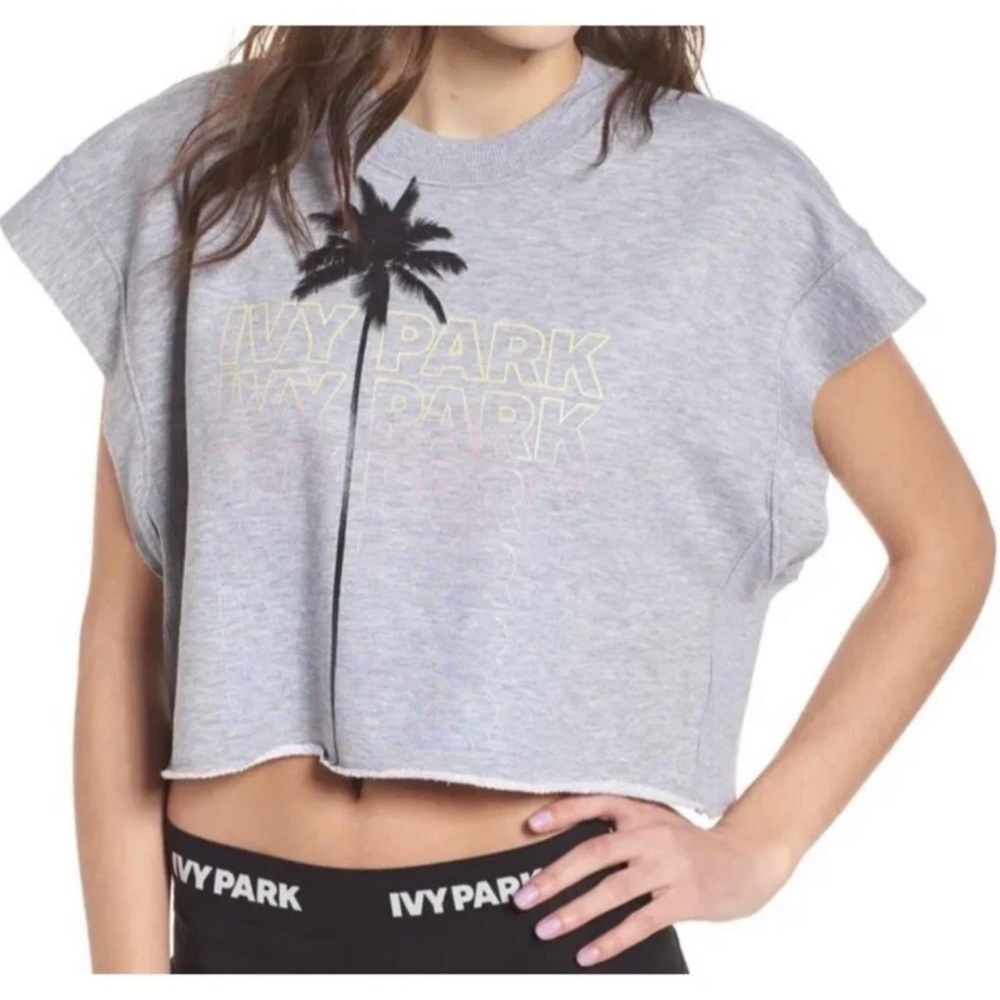 NEW IVY PARK Festival Palm Print Cutoff Crop Top